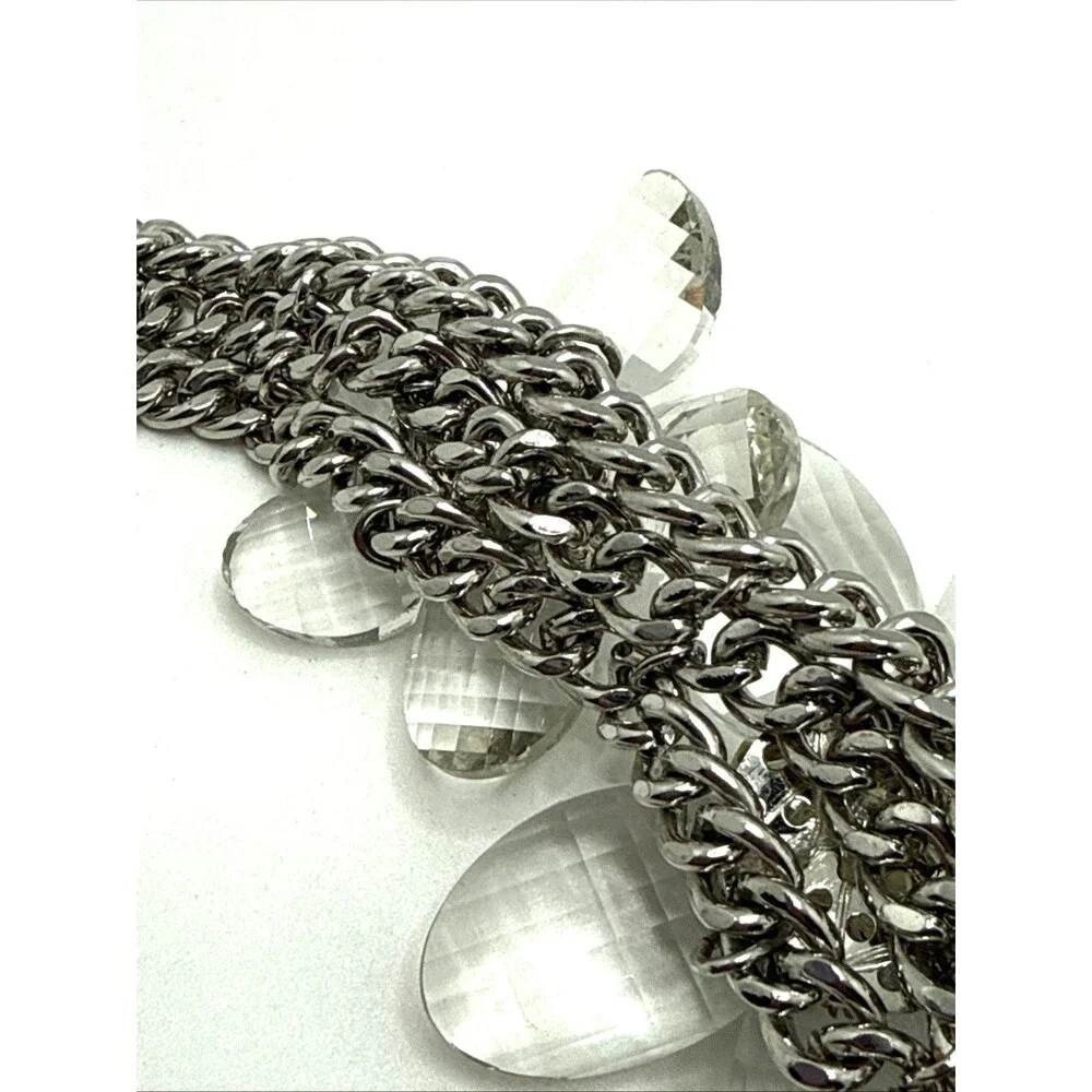 New VERA WANG Faceted Crystal Flowers Bracelet Silver Tone Chainmail Statement